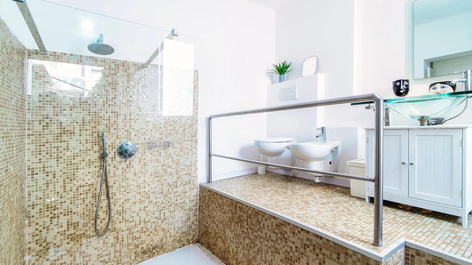 شقة Joivy Cosy 4-Bed Apt Near Duomo Di كومو